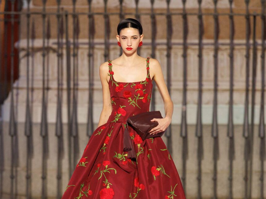 colour-focus:-bold,-refined-shades-of-red colour-focus:-bold,-refined-shades-of-red