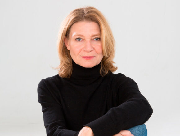 michele-evrard-on-the-story-behind-cosmetics-27 michele-evrard-on-the-story-behind-cosmetics-27